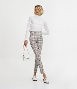 Calça Legging com Cós Diferenciado e Estampa Xadrez