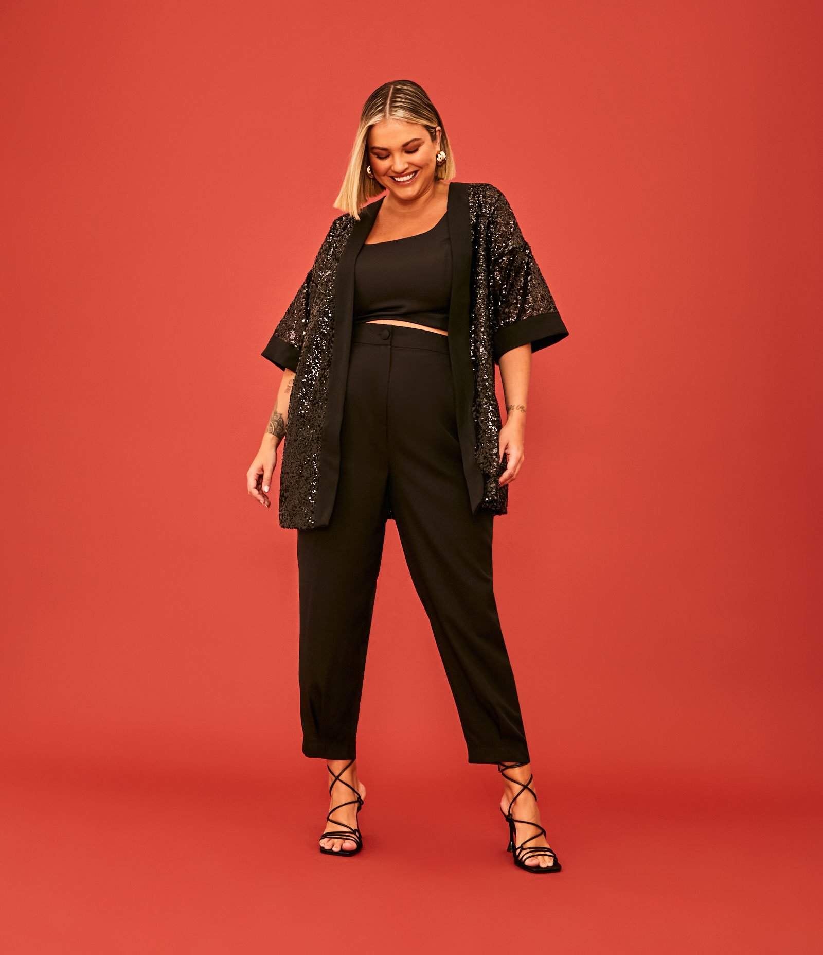 Kimono em Malha de Paetê Curve & Plus Size Preto 2