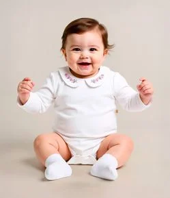 Body Infantil em Suedine com Bordado de Flor na Gola Boneca - Tam RN a 24 meses