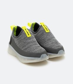 Tênis Infantil Calce Fácil Detalhe Neon com Sola LED - Tam 20 ao 29