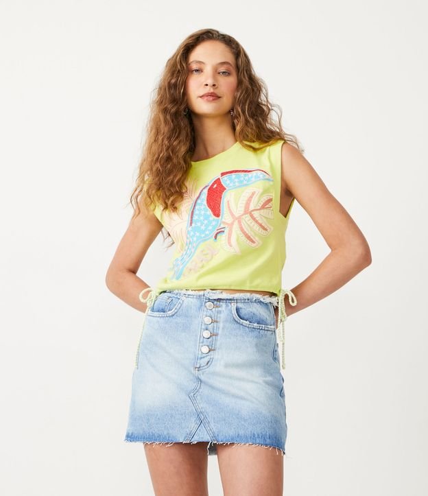 Blusa Regata Cropped em Algodão com Estampa Tucano