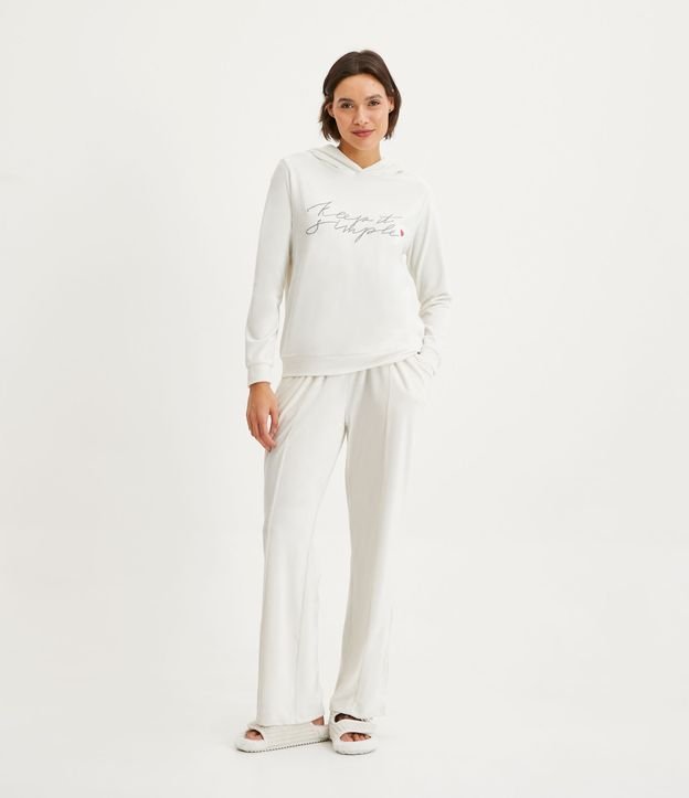 Pijama Longo em Plush com Capuz