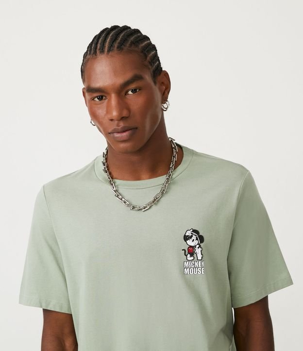 Camiseta em Meia Malha com Estampa do Mickey de Skate Verde 4