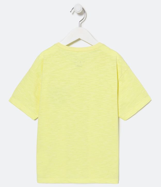 Remera Infantil Estampado en el Pecho - Tam5 a 14 años Amarillo Claro 2