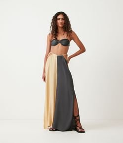 Saída de Praia Calça Pantalona em Viscose com Detalhe no Cós
