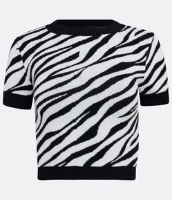 Blusa Cropped Manga Curta com Estampa Animal Print