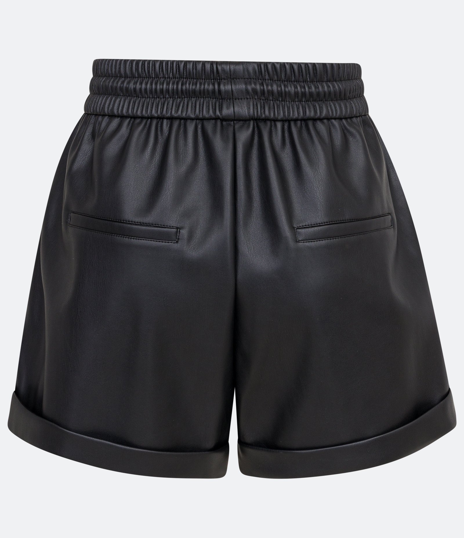 Short em Material Sintético com Bolsos e Barra Dobrada Preto 6