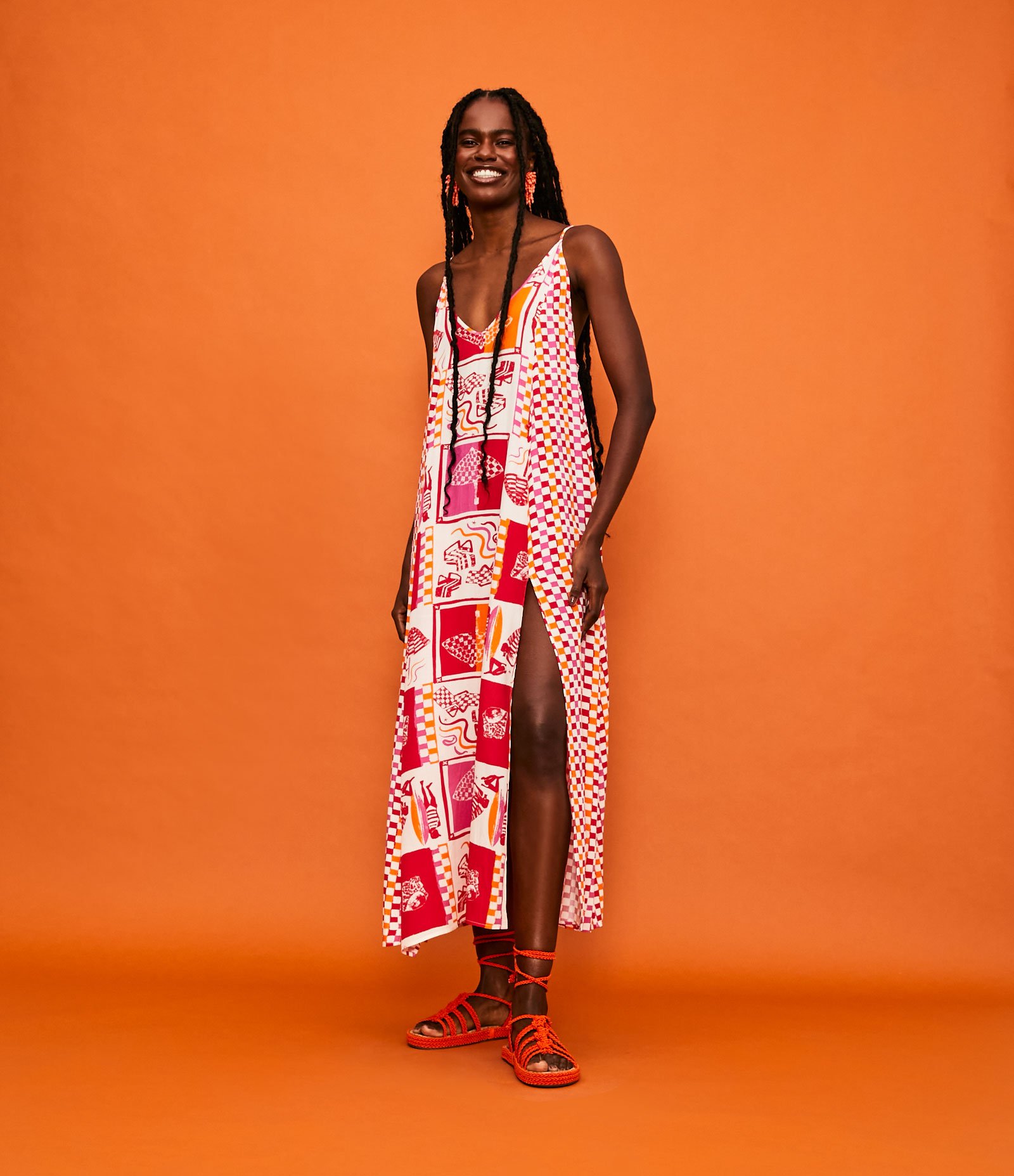 Saída de Praia Vestido em Viscose com Estampa Xadrez Vermelho 1