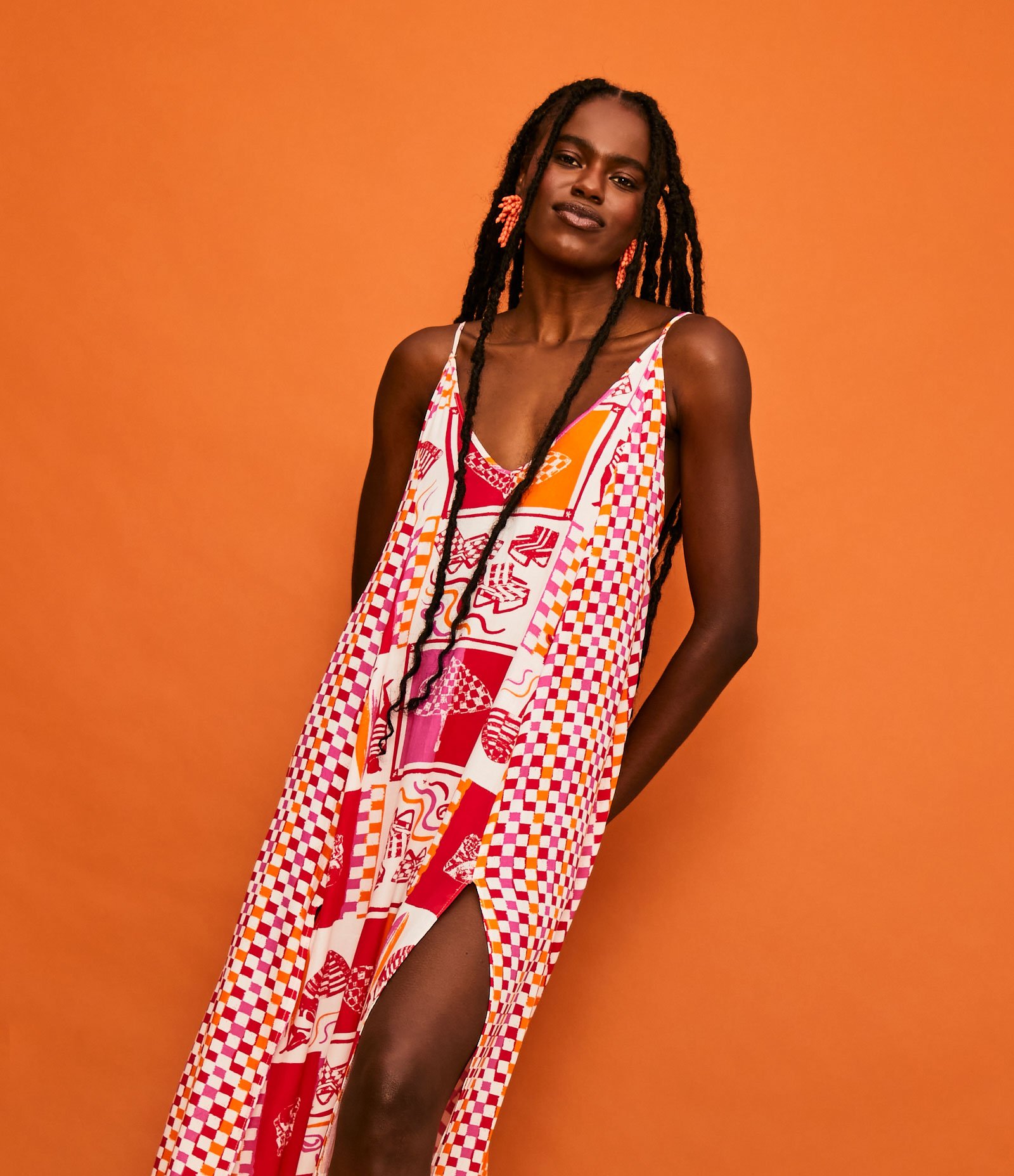 Saída de Praia Vestido em Viscose com Estampa Xadrez Vermelho 3