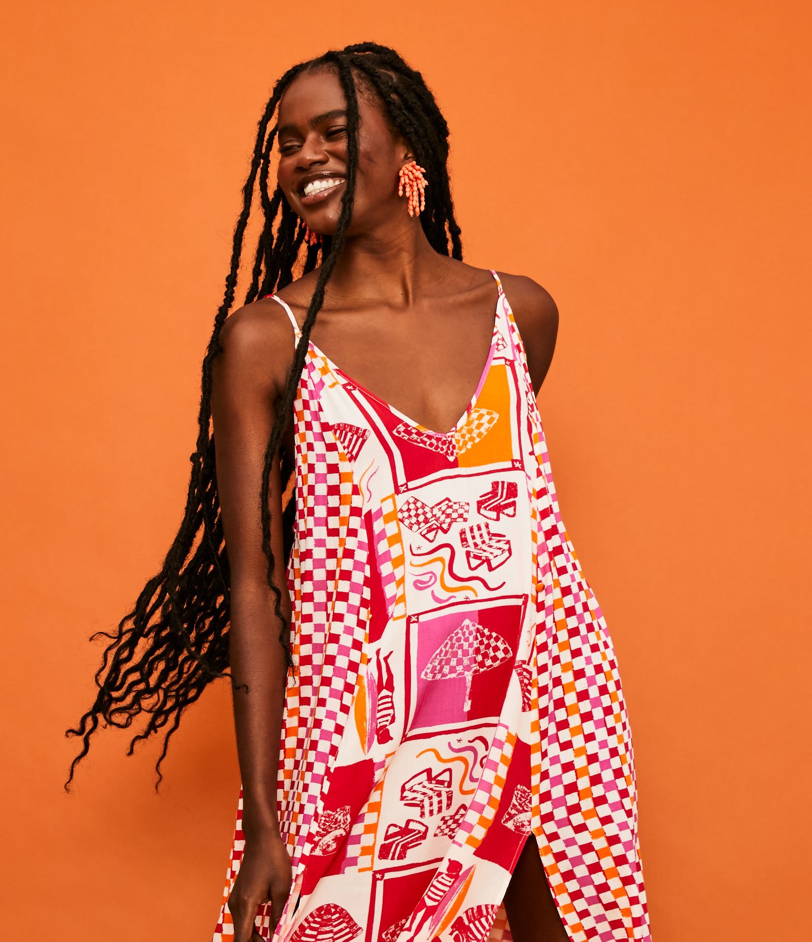 Saída de Praia Vestido em Viscose com Estampa Xadrez Vermelho 4