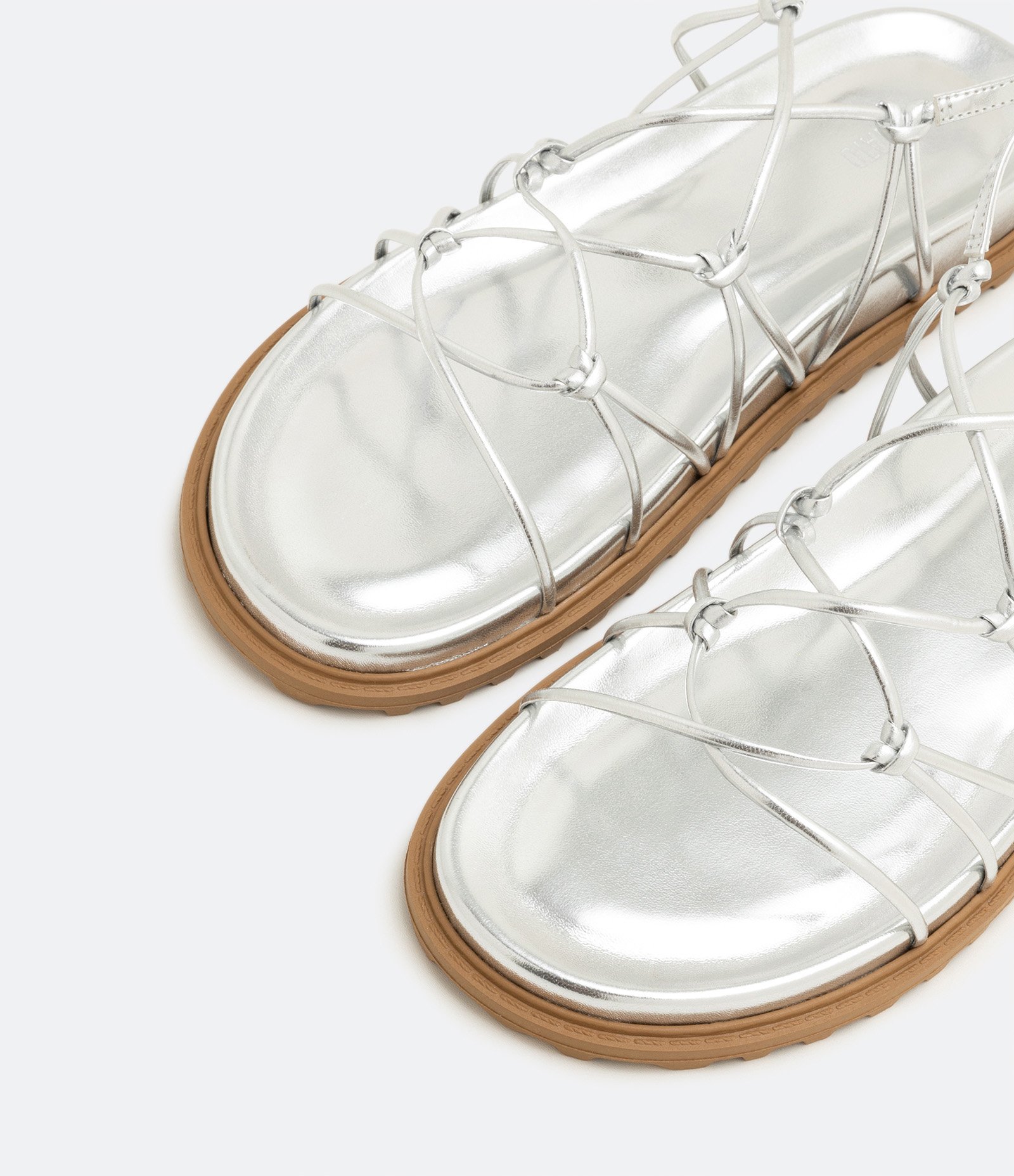 Sandália Rasteira Sport Sandal com Tiras Gladiadora Cinza 4