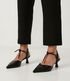 Imagem miniatura do produto Zapato con Lazo Tacón Fino Bajo y Textura Croco Negro 4