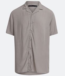 Camisa Slim em Viscose com Gola Colarinho e Manga Curta