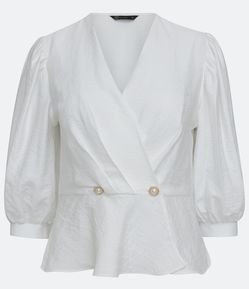 Blusa em Viscose com Transpasse Frontal  e Botões