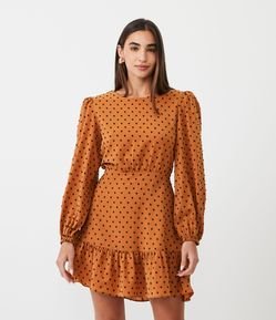 Vestido Curto com Manga Evasê e Bordados de Corações