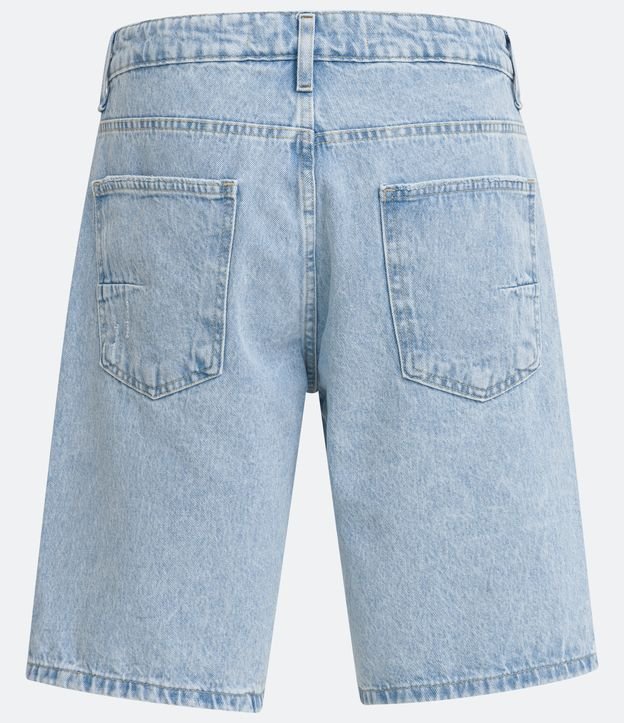 Bermuda Loose Jeans com Efeito Marmorizado e Bolsos Azul Claro 6