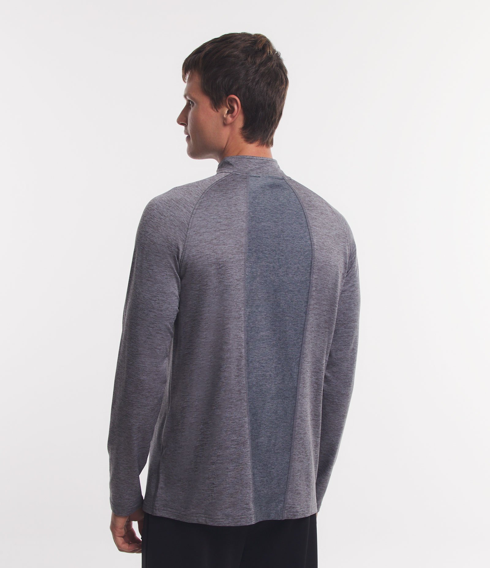 Camiseta Térmica Esportiva com Zíper na Gola e Recortes 3