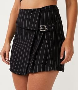 Saia Curta em Viscose com Fivela e RIscas de Giz