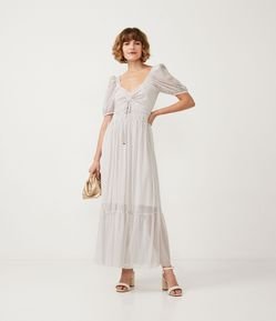 Vestido Midi em Tule com Franzido no Busto e Estampa Poá