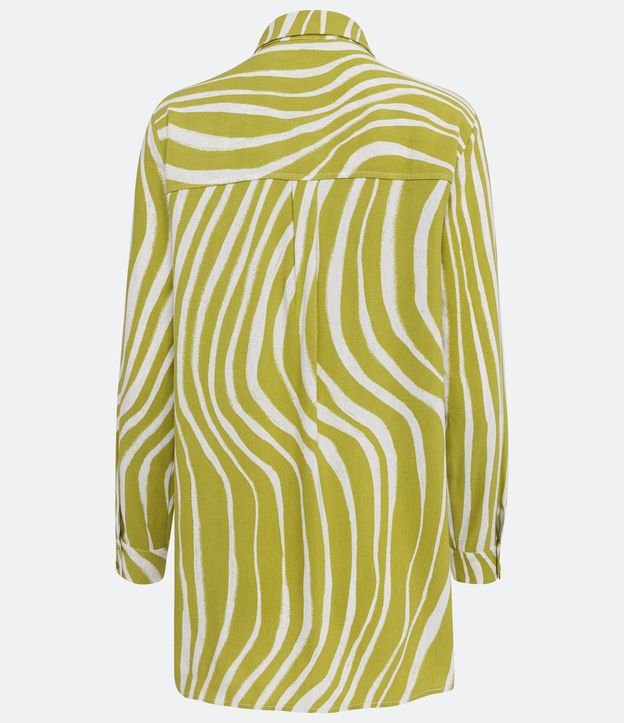 Camisa Alongada em Viscolinho com Estampa Animal Print Zebra Verde 2