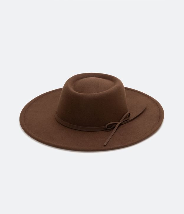 Chapéu Aba Larga com Amarração Decorativa