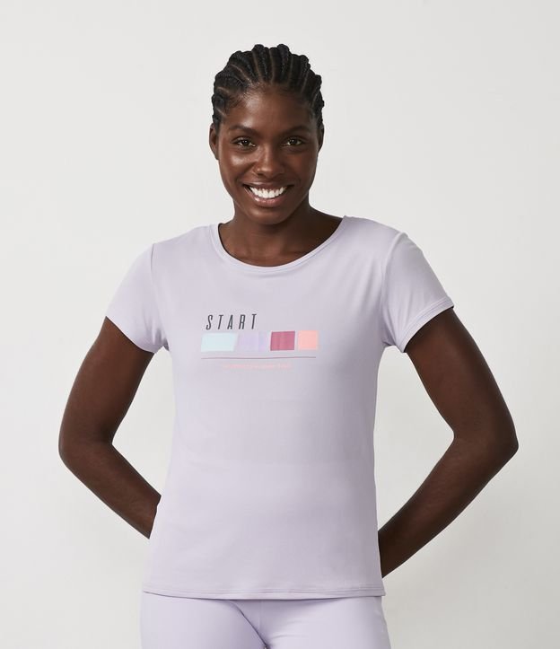 Camiseta Esportiva em Poliamida com Estampa Lettering e Blocos