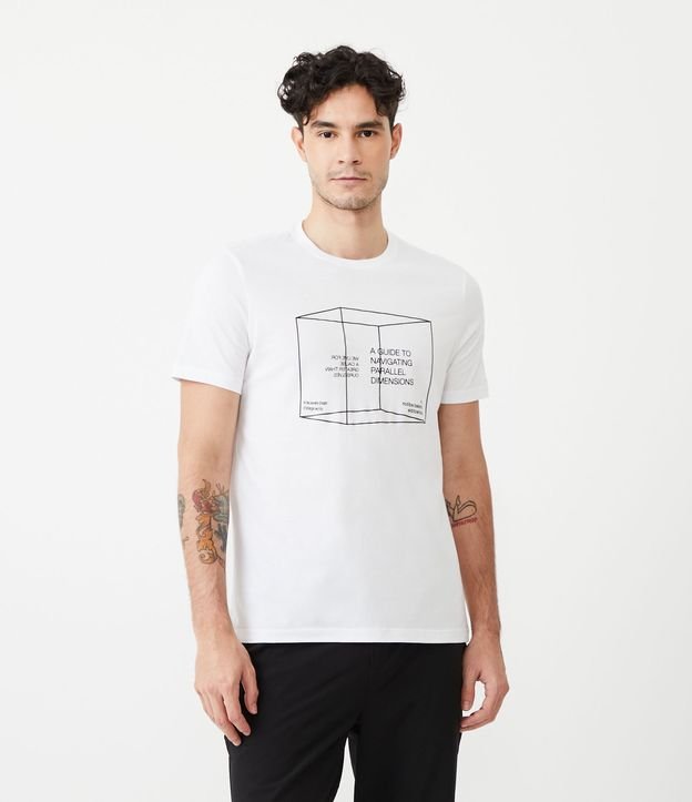 Camiseta Slim em Algodão com Estampa de Dimensões Geométricas Branco Neve 1