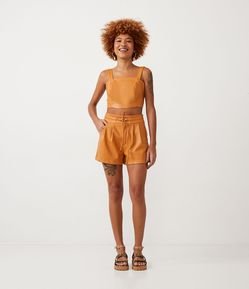 Short en Material Sintético con Lazo en la Cintura y Bolsillos