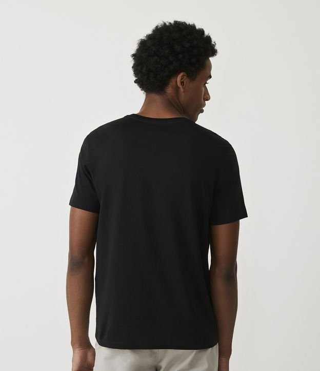 Camiseta Slim em Algodão com Estampa Geométrica e Lettering Preto 3