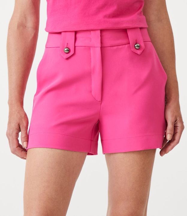 Short Curto com Passantes e Detalhe em Botões Rosa 2