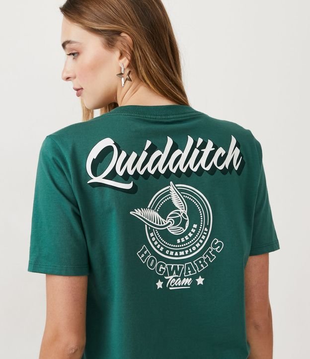 Remera T-Shirt en Media Malla con Estampado Quidditch Hogwarts Verde 5