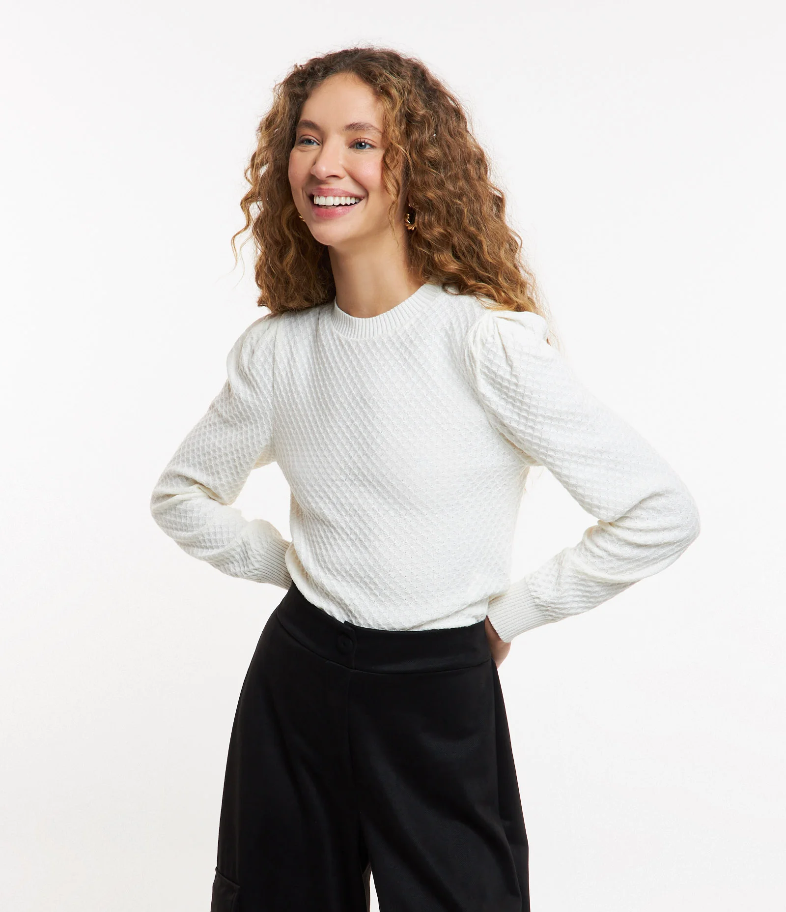 Blusa em Tricô Texturizado com Manga Longa 1