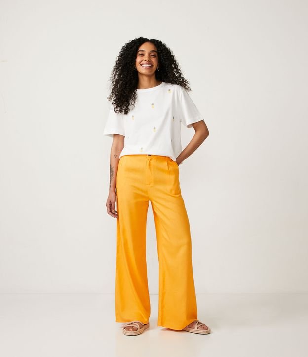 Blusa en Algodón con Manga Corta y Bordados de Piñas Blanco 2