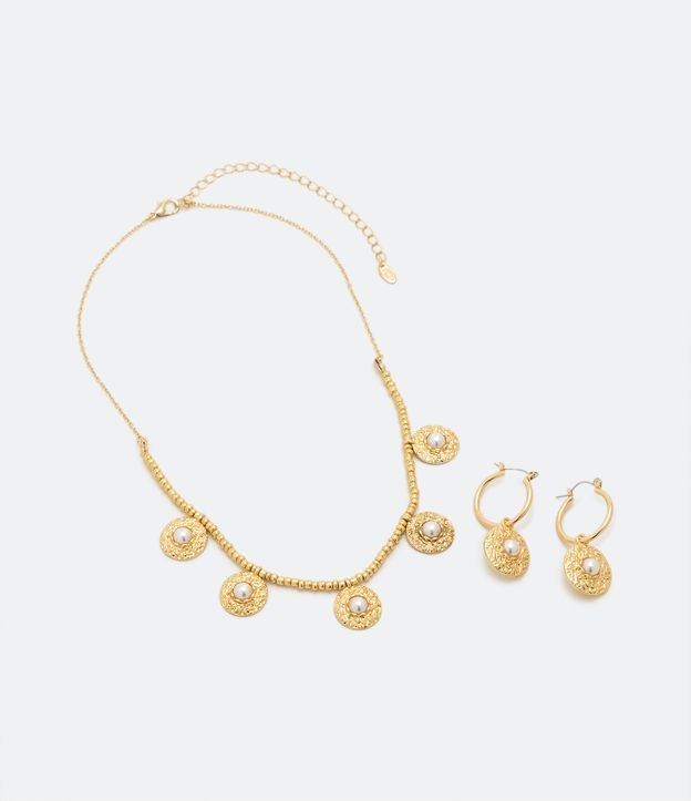 Conjunto Caravana y Collar en Metal con Cuentas y Medallas con Perlas Dorado 3