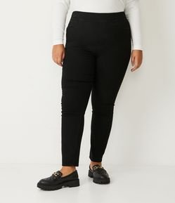 Calça Jegging Básica em Jeans com Elastano Curve & Plus Size