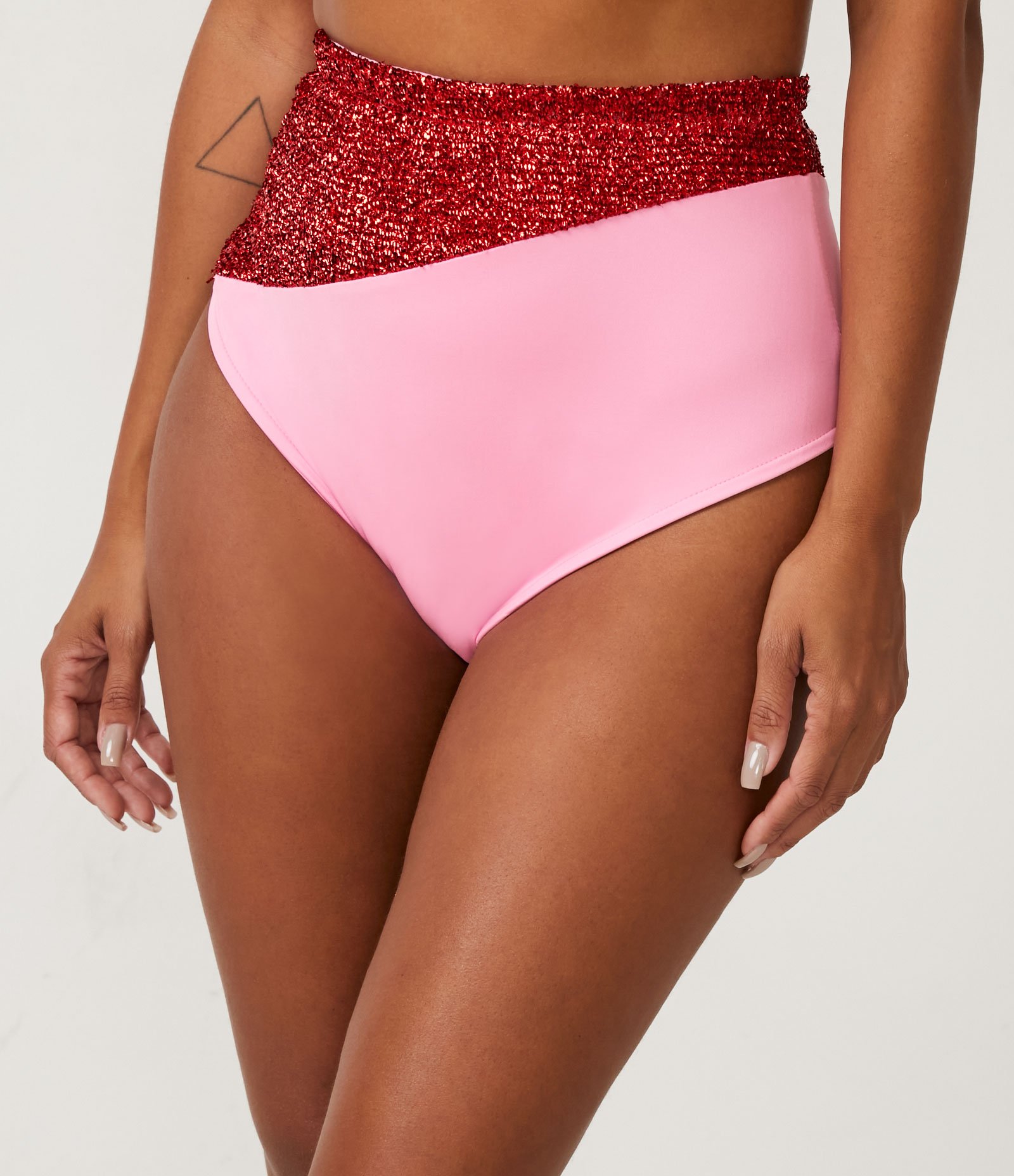 Short Hot Pants com Paetês Contrastantes Vermelho 2