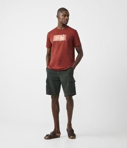 Bermuda Cargo em Sarja Lavada com Elastano e Detalhes de Cadarço