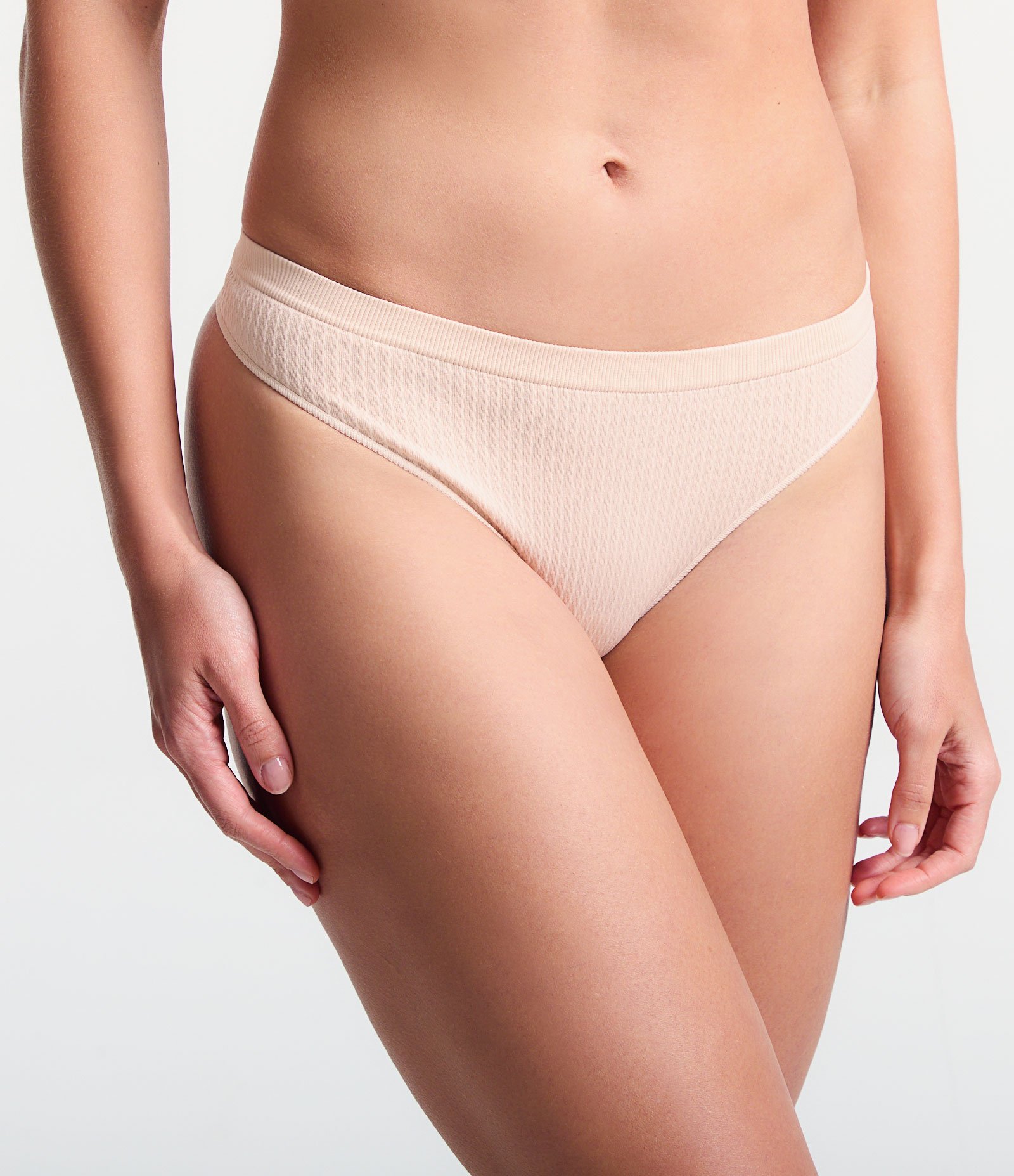 Kit 02 Calcinhas Biquíni Fio em Microfibra com Textura e Sem Costura Verde Claro/Bege 3