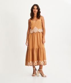 Vestido Midi de Alça em Algodão com Bordados Étnicos