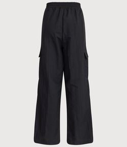Calça Parachute em Poliamida com Puxador e Bolsos Cargo