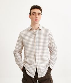 Camisa Regular em Anarruga com Estampa Xadrez