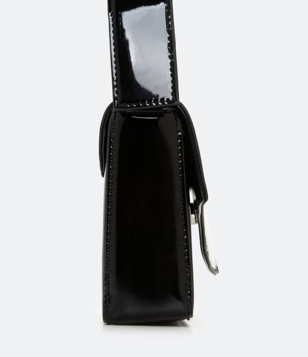 Bolso Rectangular con Tapa Asimétrica y Cierre en Botón por Presión Negro 5