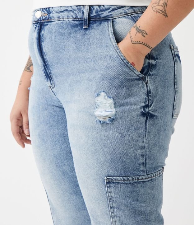 Calça Cargo Jeans com Puídos Curve & Plus Size Azul 4