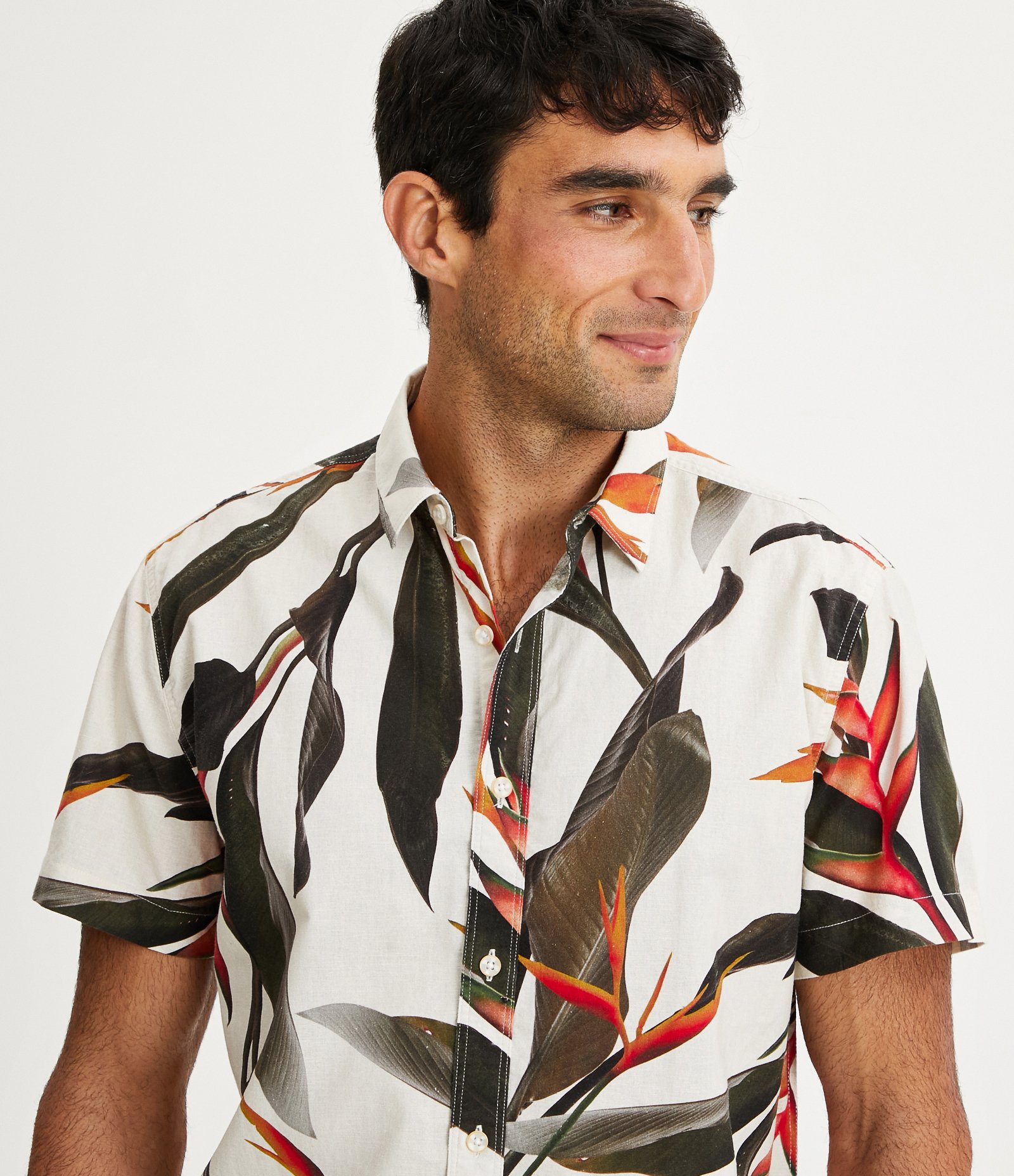 Camisa em Algodão com Estampa de Folhagem Bege 4