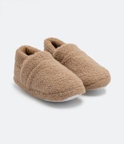 Pantufa Bota com Detalhe Pespontado