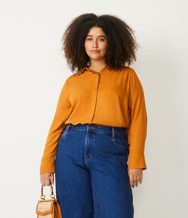Camisa en Viscosa con Detalle Fruncido Curve & Plus Size Amarillo 1