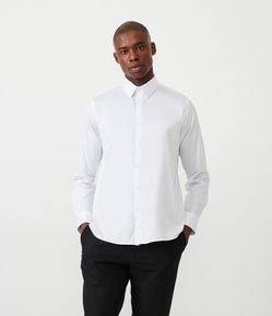 Camisa Comfort em Algodão com Manga Longa
