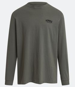 Camiseta Regular em Meia Malha com Estampa de Lettering