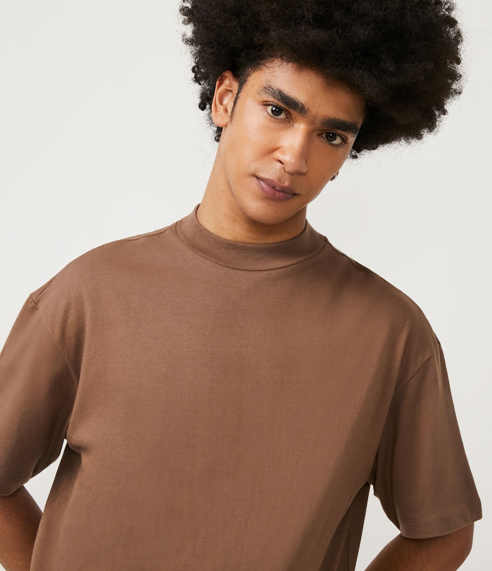 Camiseta Relaxed em Algodão Peruano com Gola Média 4