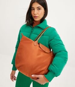 Bolsa Shopper Grande com Fechamento em Zíper e Botão de Pressão na Tampa